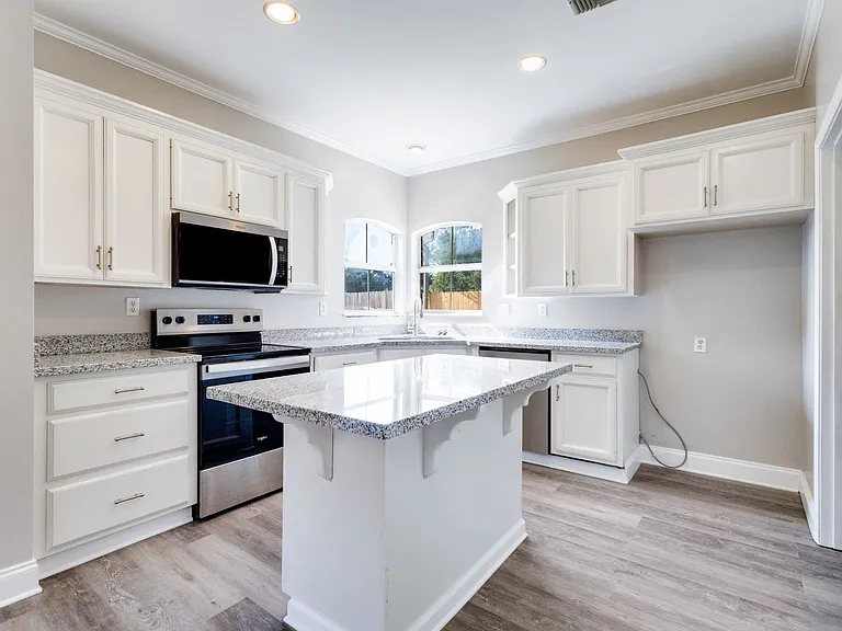 111 Songbird Ln — Photo 8
