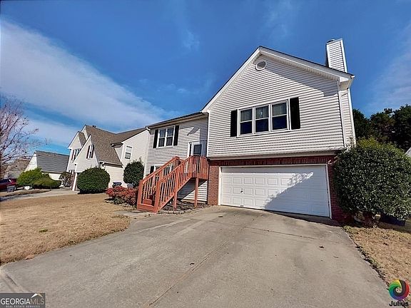 2nd image of 941 Sugar Oak Ln