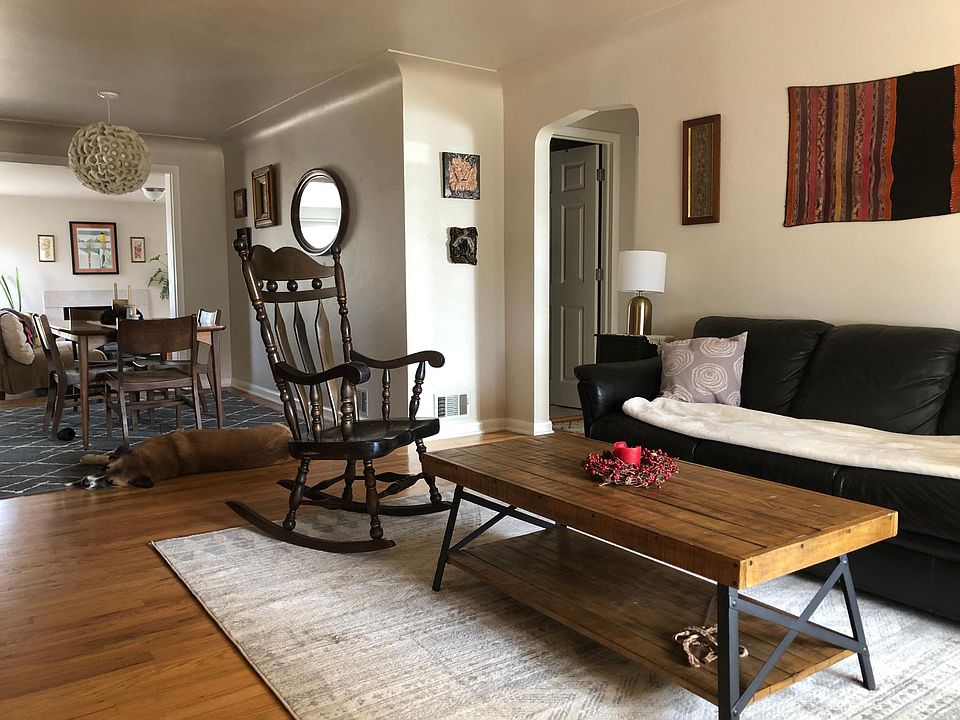 2nd image of 1020 Krameria St