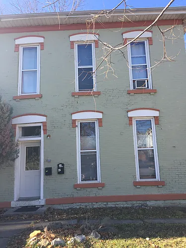 124 S 6th St Photo 1