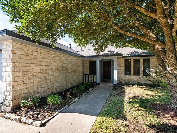 2nd image of 509 Clearcreek Dr