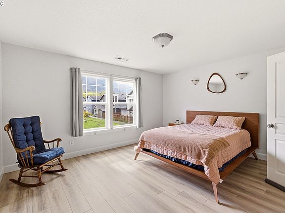 4th image of 1213 Island Way
