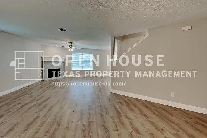 924 Rock Dove Cir — Photo 4