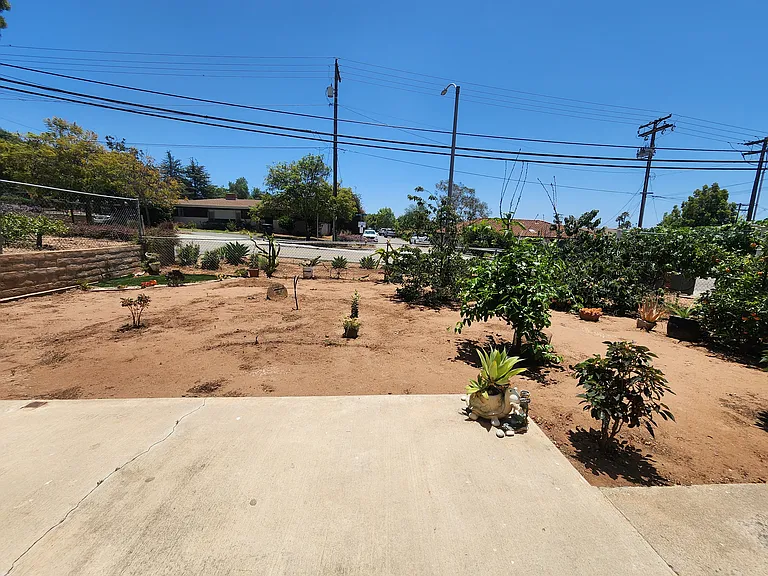 Oak Hill Dr — Photo 5