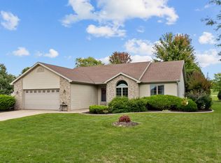 2134 Deer Haven Dr, Menasha, WI 54952