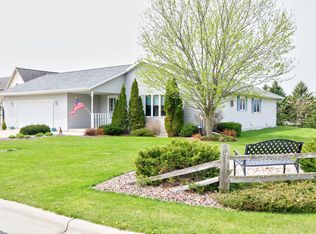 187 Lexington Ct, Sheboygan Falls, WI 53085