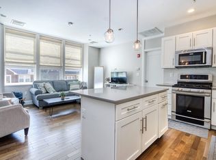 1 Saint Clare Rd APT 8, Medford, MA 02155