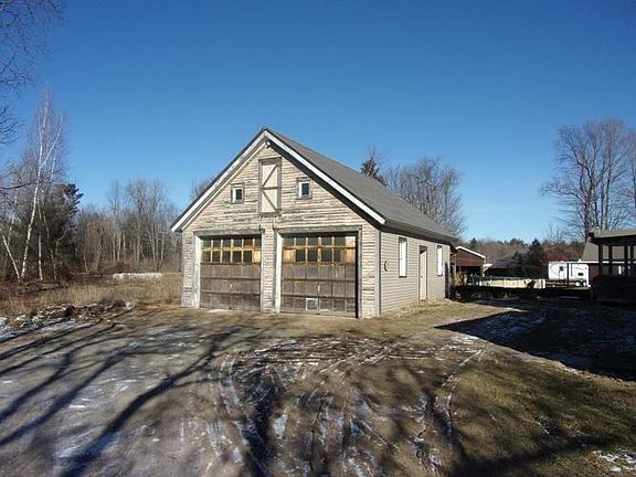 Barn/Garage