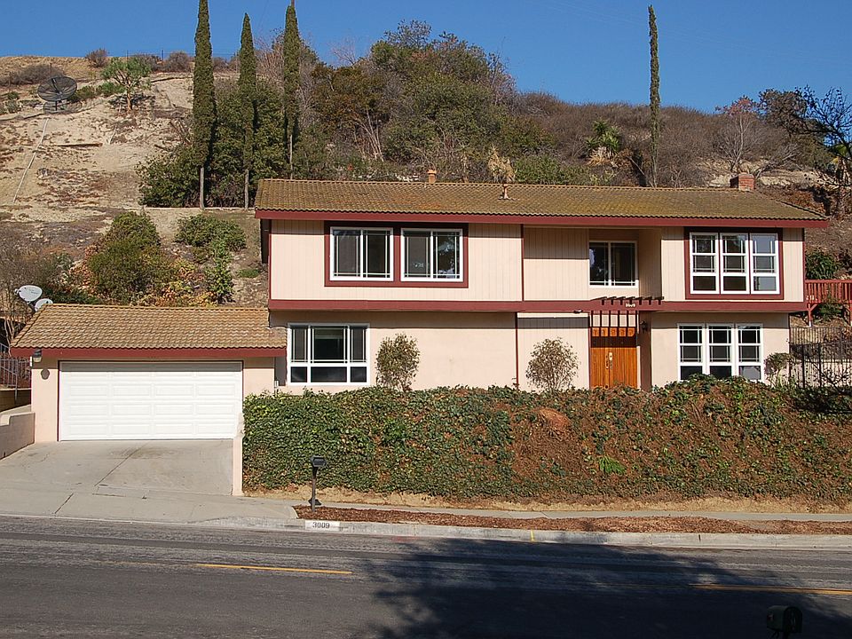 1st image of 3009 Belle River Dr