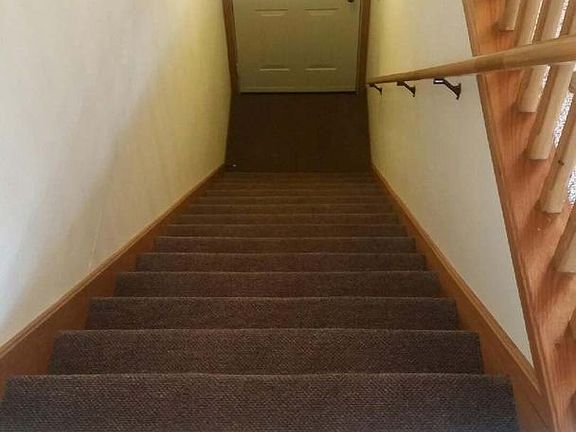 2nd image of 375 Main St #3