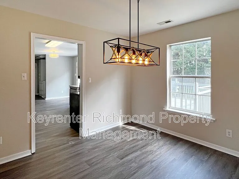 800 Kiefer Field Ct — Photo 6
