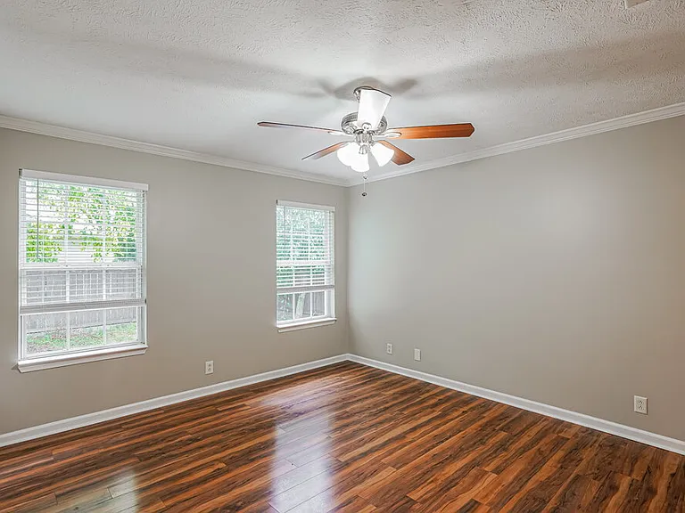 1339 Mac Duff Dr — Photo 4
