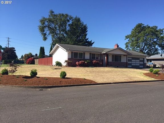 2nd image of 10511 NE 46th St