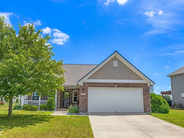 3385 Firethorn Dr, Whitestown, IN 46075