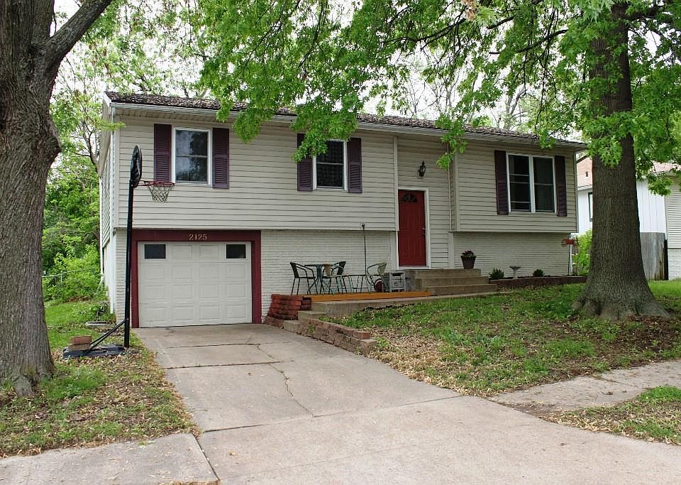 1st image of 2125 S Belmont Blvd