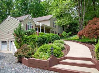 18 Colonial Rd, Palmyra, VA 22963