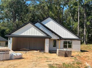 111 W Ruth St, White Oak, TX 75693