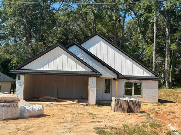 111 W Ruth St, White Oak, TX 75693