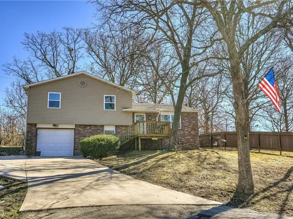 2620 Hickory Hills Rd, Galena, KS 66739