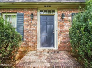 30 Rustic Ter, Fair Haven, NJ 07704