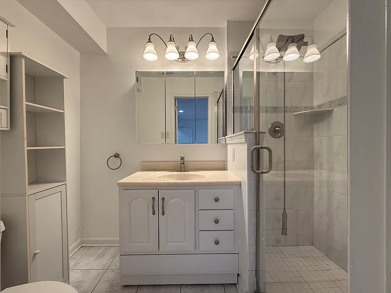 1187 Heyward Rd — Photo 14