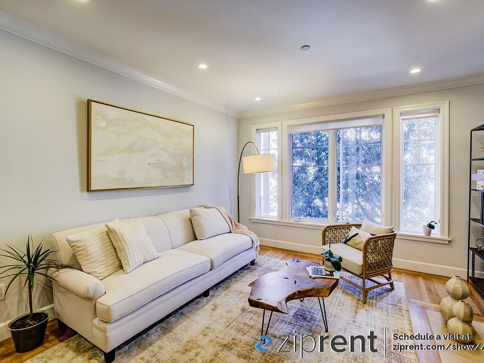 1st image of 939 Jackson St APT 101