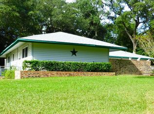 2415 Roberts Dr, Niceville, FL 32578