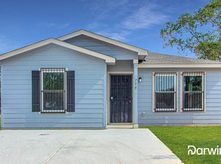 715 I St, San Antonio, TX 78220