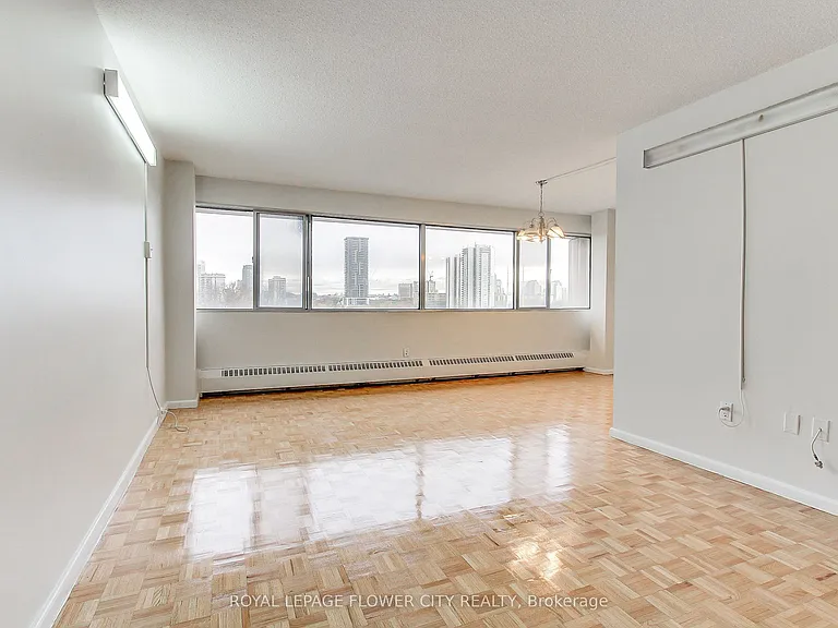 10 Sunny Glen Cres #909 — Photo 23
