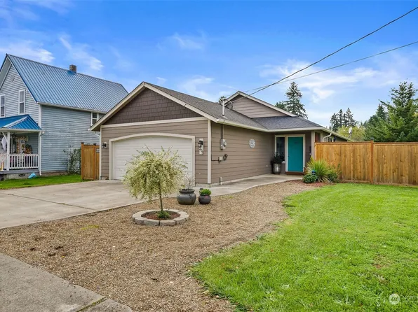 205 N 3rd Street, Pe Ell, WA 98572