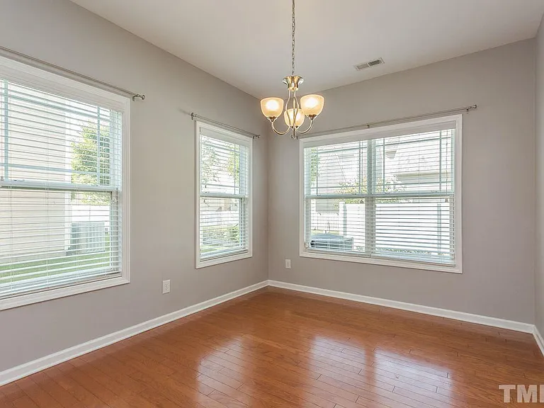 711 Keystone Park Dr #38 — Photo 8