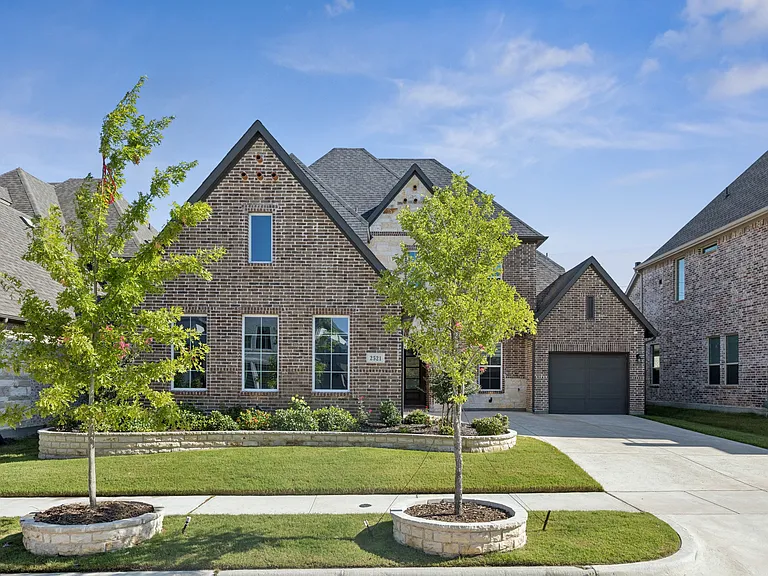 2521 Hampstead Ln — Photo 28
