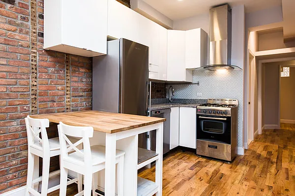 Rented by Nooklyn NYC LLC | media 56