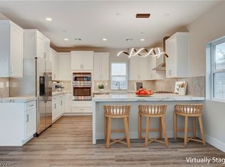 6511 Adrian Ridge Ct, Las Vegas, NV 89149
