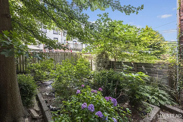 Sold by Halstead Real Estate | media 8