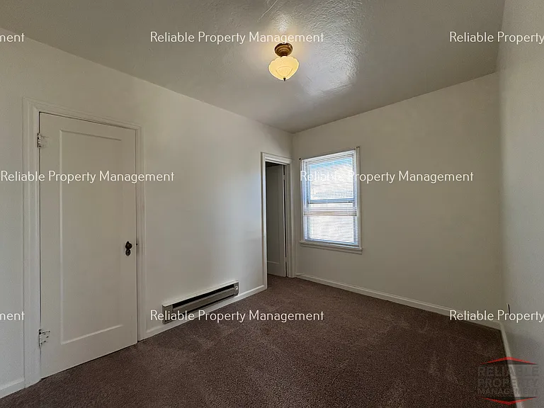 509 N Water Ave #3 — Photo 4