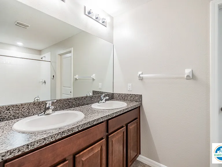 10231 Boggy Moss Dr — Photo 24