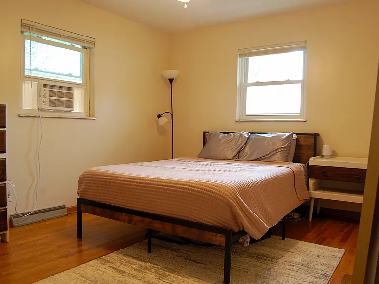 Bedroom #1
