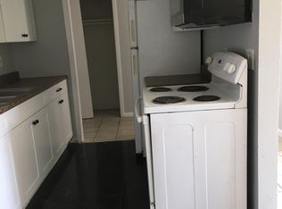 561 Geneva St APT 101, Aurora, CO 80010