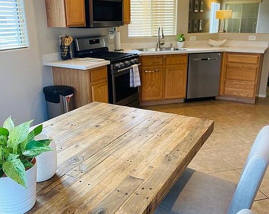 4th image of 10529 Pino Basin Ct