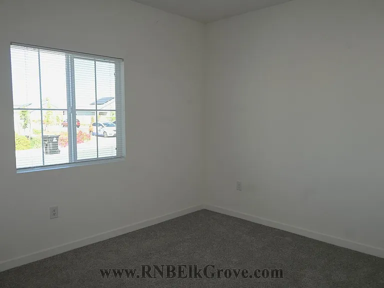 8855 Sebago Way — Photo 3