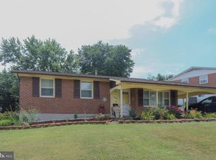 8338 Analee Ave, Rosedale, MD 21237