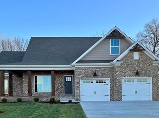 6554 Summer Shade Cir, Alvaton, KY 42122