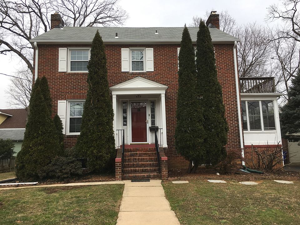 1st image of 429 N Jackson St