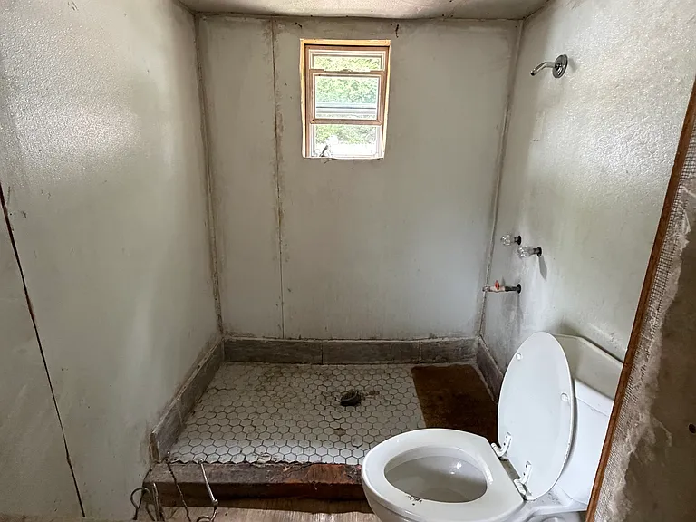 203 Raleigh Ave — Photo 9