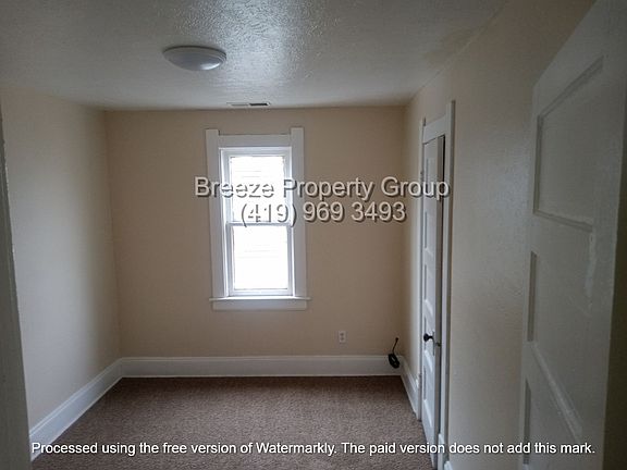 3rd image of 332 Willard St