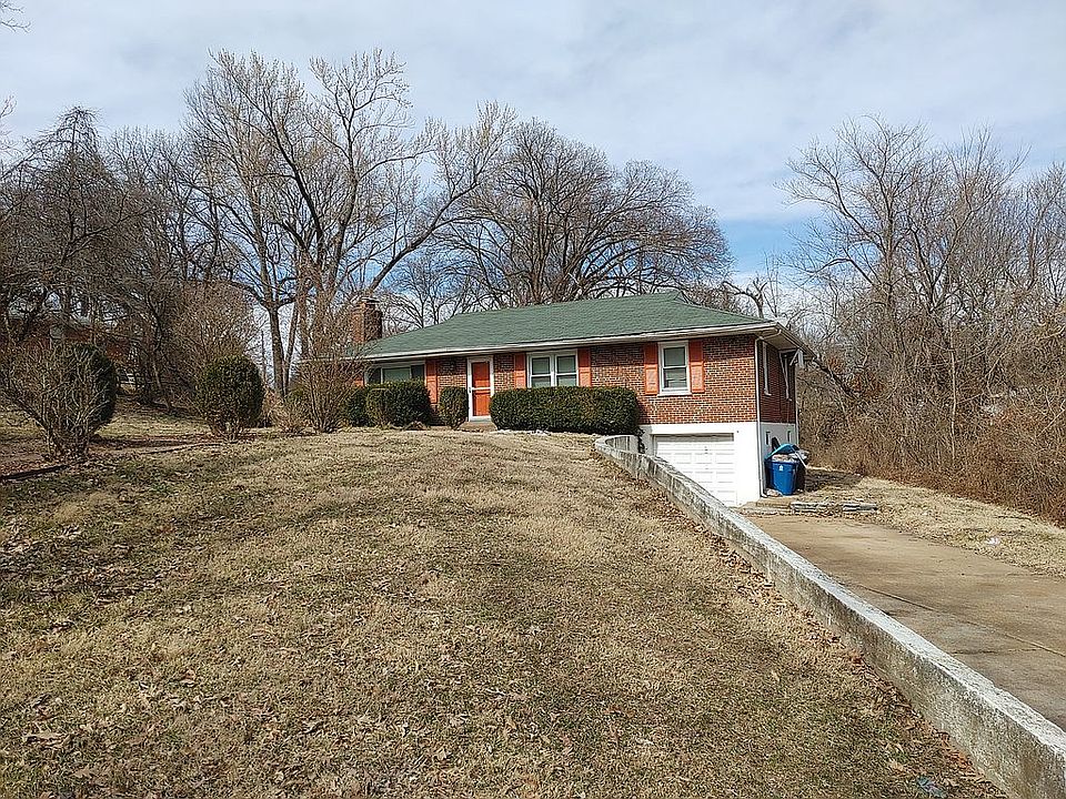 1st image of 1301 Kroeger Dr
