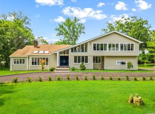20 Channel Dr, Great Neck, NY 11024