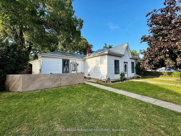 92 Francis St, Cambridge, ON N1S 2A1