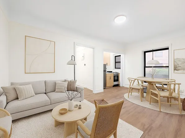 44-14 Newtown Rd #1, Astoria, NY 11103